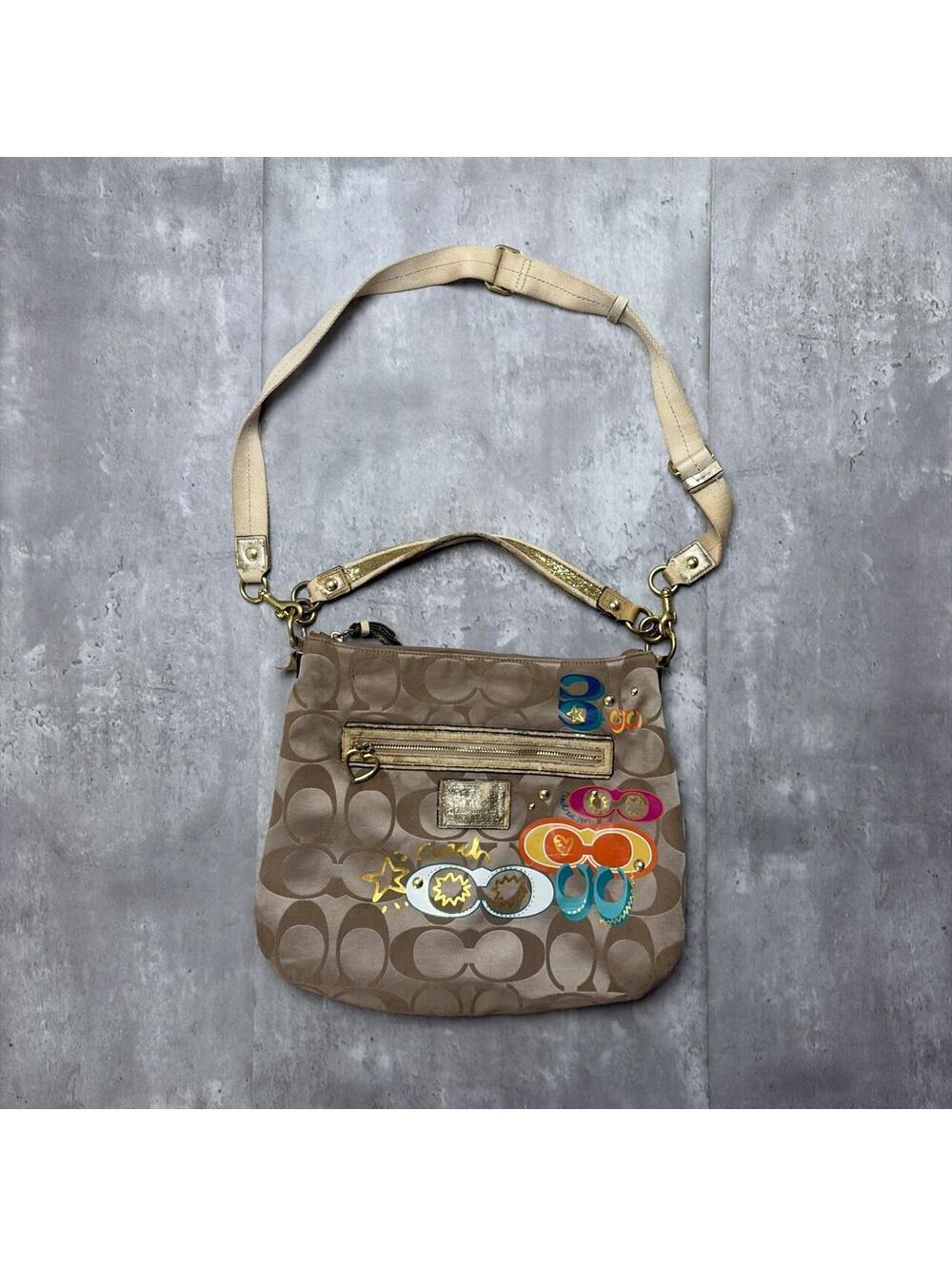 Y2K Coach Poppy Daisy Pop C Distressed Hobo Crossbody Bag